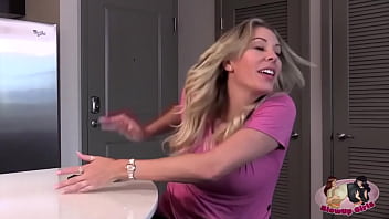 Inflacionada corporalmente por comida