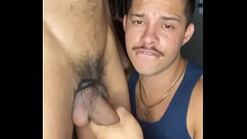 Sentar No Pau Grosso Dele Me Deixa Louco De Tesão thumbnail