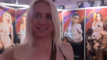 What's everyone else upto today #venus #venusberlin #berlin