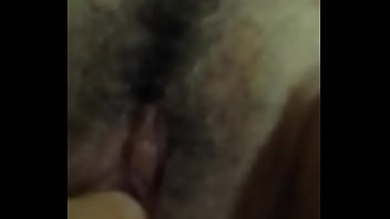 Minha esposa treinando com big rola