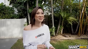 Cam Girl Needs Irl Dick thumbnail