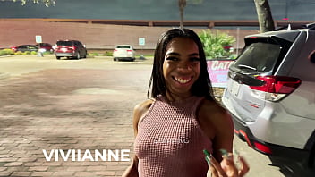 Viviianne's masturbation session