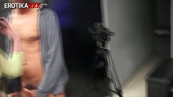 Por tras das câmeras yasmin muller e dessa hot gang bang erotikaxxx