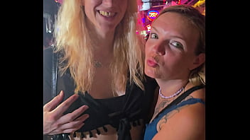 On a passé une bonne soirée à bangkok avec tonio et lysia notre chérie