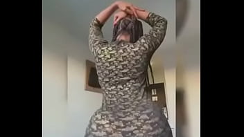 Beautiful babe shaking that bunda and looking pretty as hell Beautiful babe shaking that bunda and looking pretty as hell