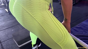 Milf gostosa faz treino intenso com seu personal trainer fodendo forte fabi drumond