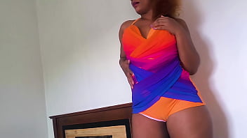 Big booty club sexy nilmini sheron deep blowjob and hard fuck with fan