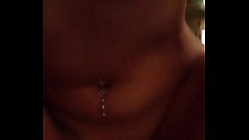 Safada sentando gostoso