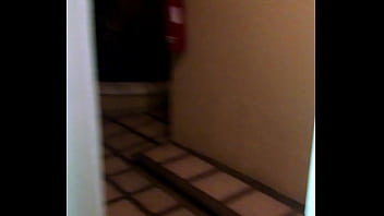 Esposa Cojiendo En El Hotel Con Puerta Abierta Ricos Gemidos thumbnail