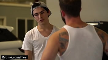 Trailer Preview Bromo thumbnail