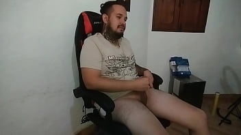 No podia creer que me estaba follando a la directora de la univercidad