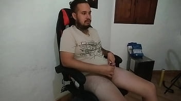 No podia creer que me estaba follando a la directora de la univercidad