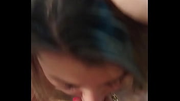 Lady bee behind the scenes mamando o diretor gozador 19 antes da gravação esquenta