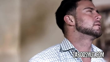 Horny therapist dominates seductive nympho parient