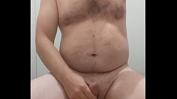 Imi Place Foarte Mult Sa Ma Masturbez La Webcam Si Sa Imi Beau Pisatul Si Sperma I Really Like To Masturbate On The Webcam And Drink My Piss And Cum thumbnail