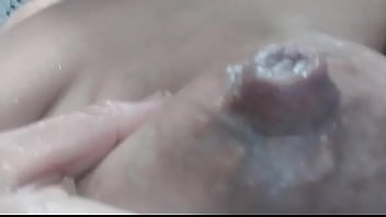 Me Encanta Tocarme Las Tetas thumbnail