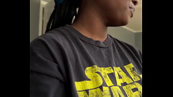 Friendly reminder that your vagina isn’t supposed to smell like flowers or fruit it’s supposed to smell like a vagi