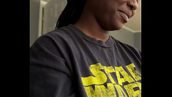 Friendly reminder that your vagina isn’t supposed to smell like flowers or fruit it’s supposed to smell like a vagi