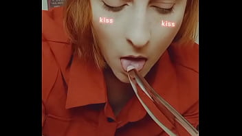 Bonjouir les amours prêts à découvrir ma nouvelle vidéo ass play en gros