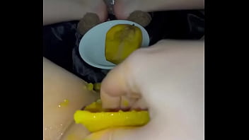 Mango in my 18 yo virgin pussy teen saudi girl masturbatewith fruit kinky food fetish arabian snowwhite los angeles united states of america 2025 usa wants bbc now