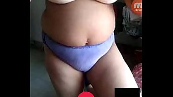 Fat ass aunty