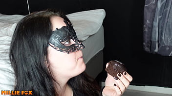 Amateur milf got to eat cupcake with cum frosting millie fox