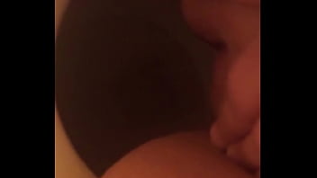 Isabella holloway peeing