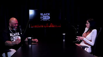 Sempre procura ensinar que ninguém é melhor que ninguém não realizou o fetiche na mesa de sinuca limpou seu nome e as pessoas julgam muito leticia braga watch sheer red