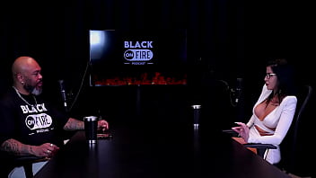 Sempre procura ensinar que ninguém é melhor que ninguém não realizou o fetiche na mesa de sinuca limpou seu nome e as pessoas julgam muito leticia braga watch sheer red