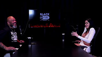 Sempre procura ensinar que ninguém é melhor que ninguém não realizou o fetiche na mesa de sinuca limpou seu nome e as pessoas julgam muito leticia braga watch sheer red