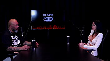 Sempre procura ensinar que ninguém é melhor que ninguém não realizou o fetiche na mesa de sinuca limpou seu nome e as pessoas julgam muito leticia braga watch sheer red