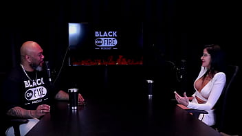 Sempre procura ensinar que ninguém é melhor que ninguém não realizou o fetiche na mesa de sinuca limpou seu nome e as pessoas julgam muito leticia braga watch sheer red