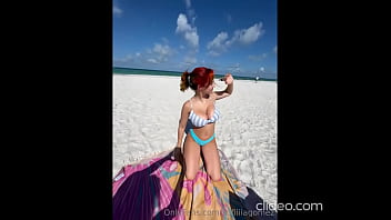 Latina gringa grandes senos