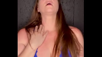 Love This Makeup Look #shehulkattorneyatlaw #blueeyes #milf #mombod #hotwife #longhair thumbnail