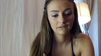 Gorgeous babe in webcam show