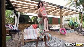 Lola and the chocolate monster