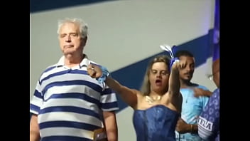 Madre zorra hace videos