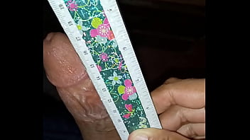 Así es una manera de medir una verga Así es una manera de medir una verga