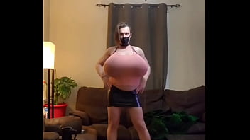 I find myself very attractive beautiful and feminine massive boobs and sexy legs in high heels