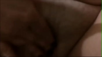 Femme poillu se fais jouir