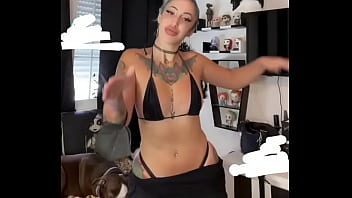 Caliente perra te pondra la verga dura