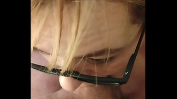 Oops my voice is to loud she blows me away again pornnapplepie deepthroats in sexy glasses on her knees