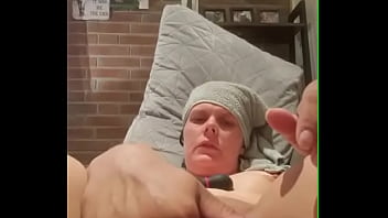 Dutch Hottie Quaroes Cums Again Her Throbbing Pussy Steals The Show thumbnail