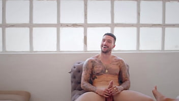 Double penetration in silvia's gangbang