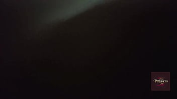 Madura gime como loca y me pide que le bese el cuello flash