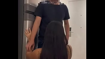 Conversa safada com o porteiro terminou com ele comendo meu cu até eu gemer Conversa safada com o porteiro terminou com ele comendo meu cu até eu gemer