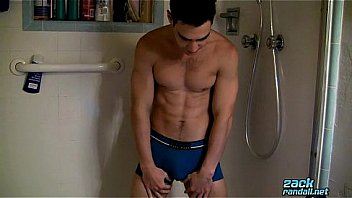 Getting Very Wet And Messy thumbnail