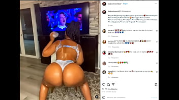 Delicia de morena toda gostosa