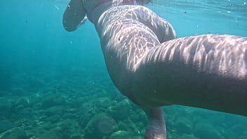 Pawg Underwater thumbnail