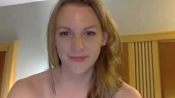 Beautiful chick facial cum